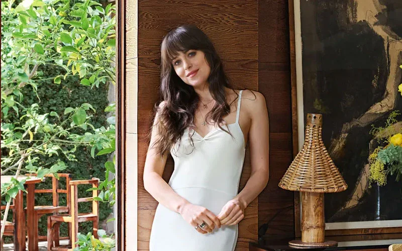 Dakota Johnson shows off her cozy and eclectic living room